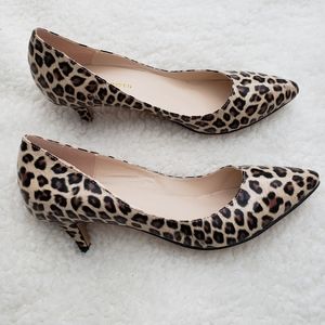 Leopard print heels, brand new